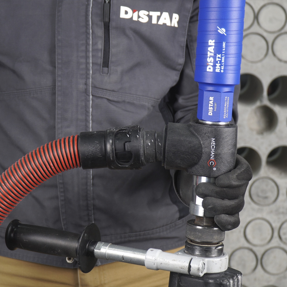 0ec6e64d4038437daed74b0c595cb401