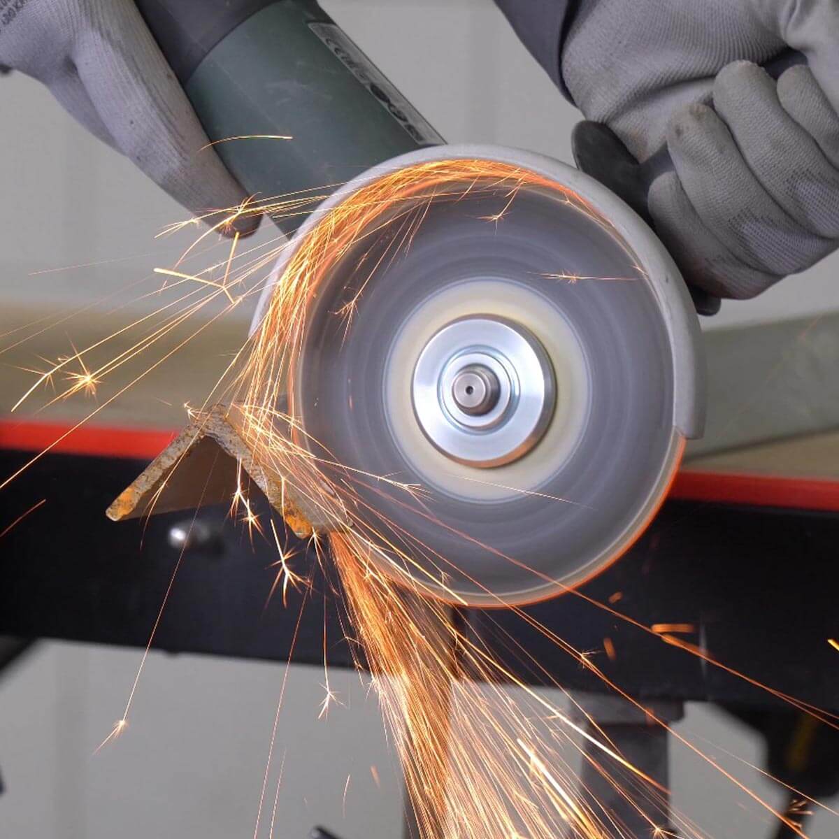 2dc60c985002a8790a71caa87203b3fb