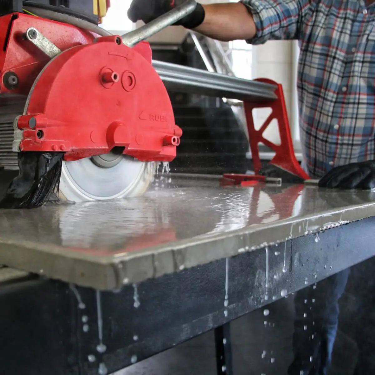 12258584964f8e5f9cb8a9a7a24d6fc8