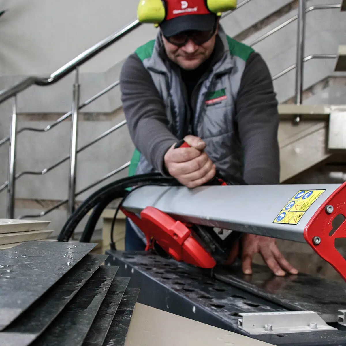 d31e0add012740db8b92cb3d93a7be3e